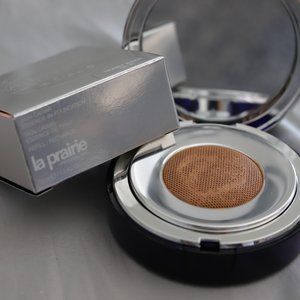 La Prairie Skin Caviar Essence in Foundation